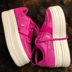 nike vandal 2k lxx sneaker